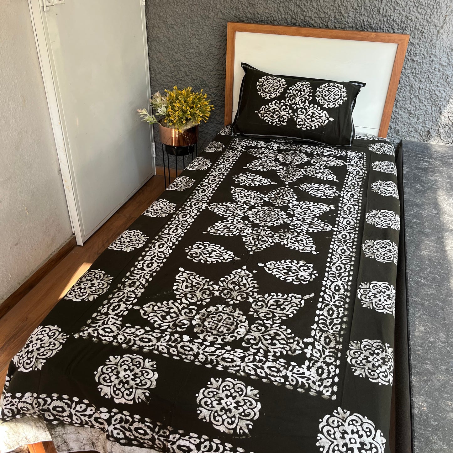 Batik Black Bedsheet