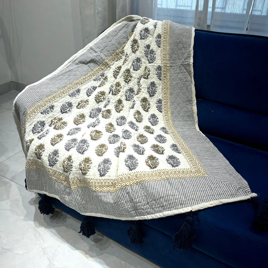 Effortless Floral Cotton Sofa Throw