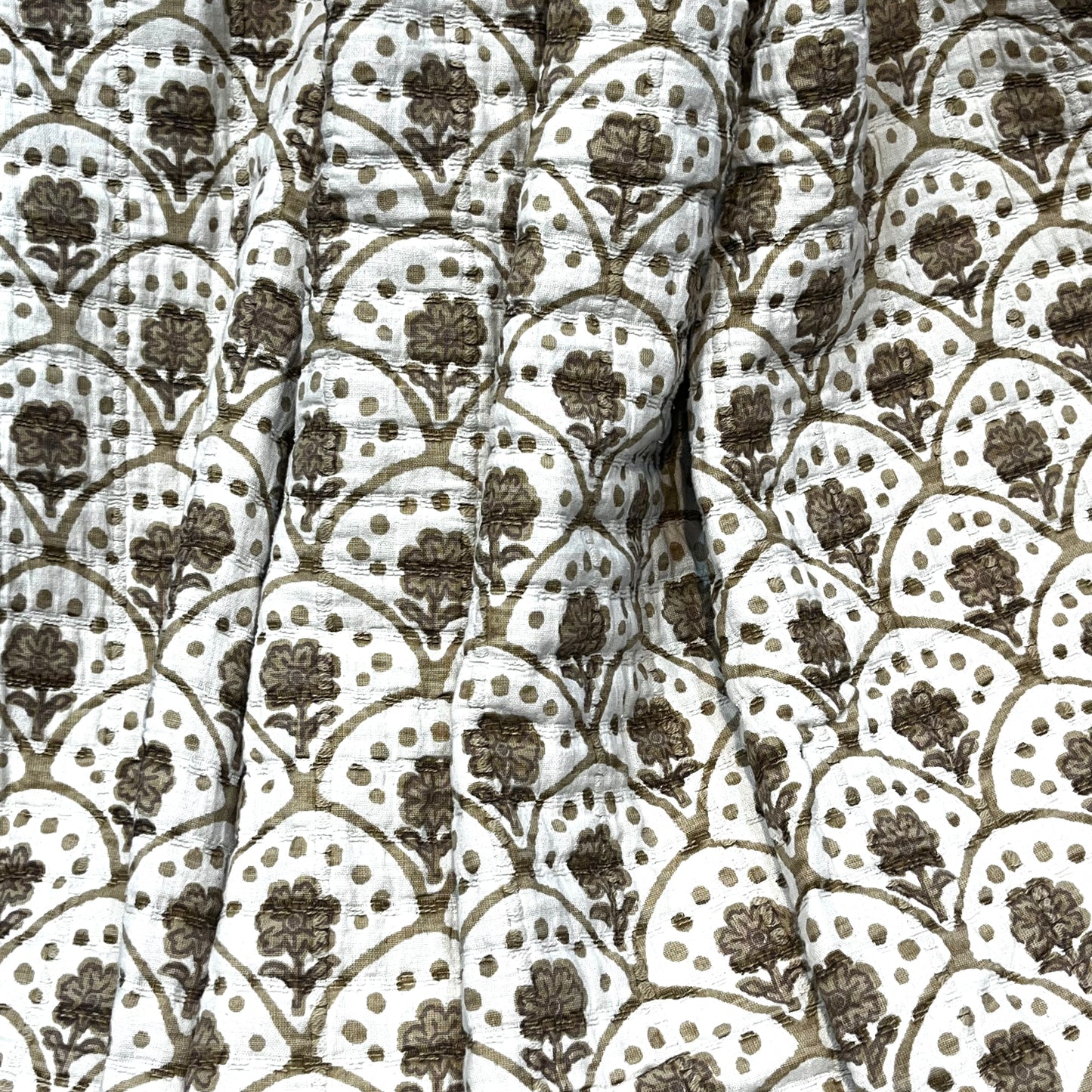Effortless Floral Cotton Sofa Throw