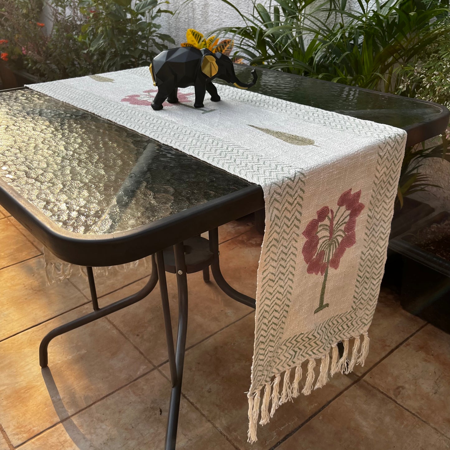 Jute Runner 1