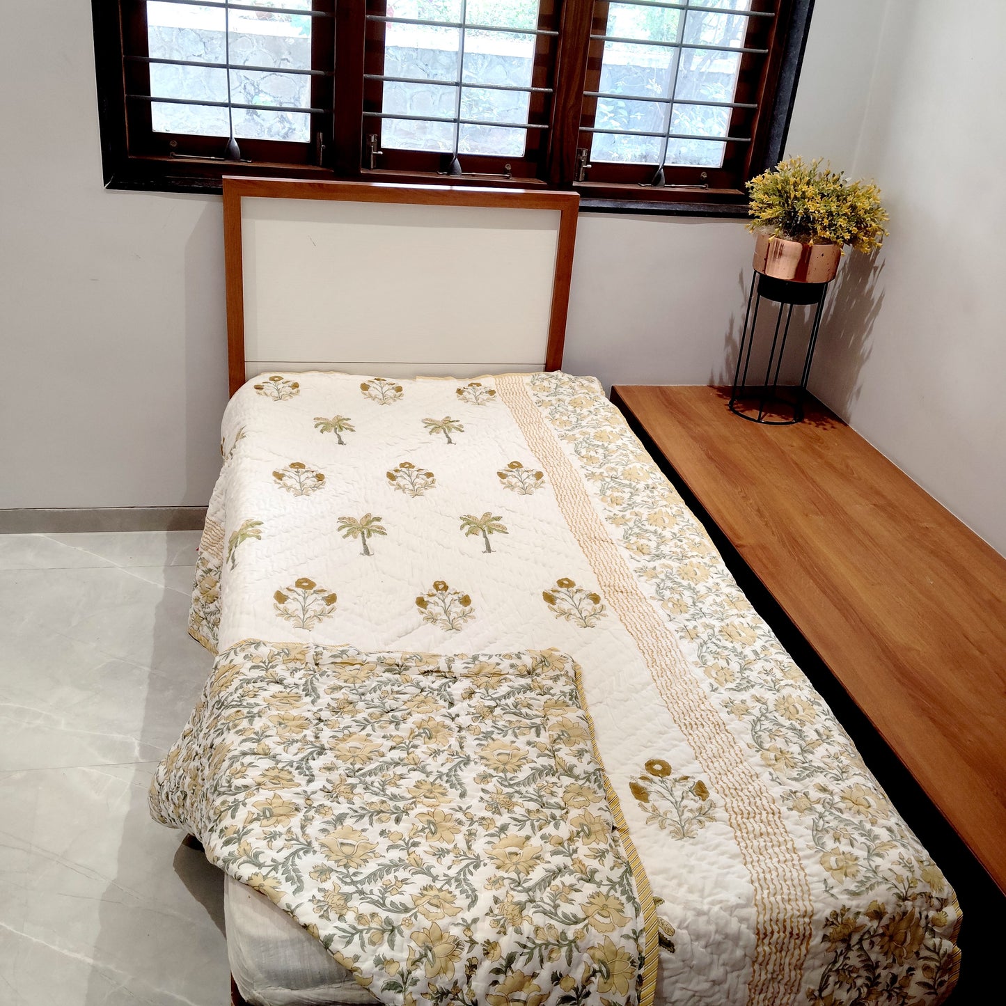 Ochre Rajai Serenity