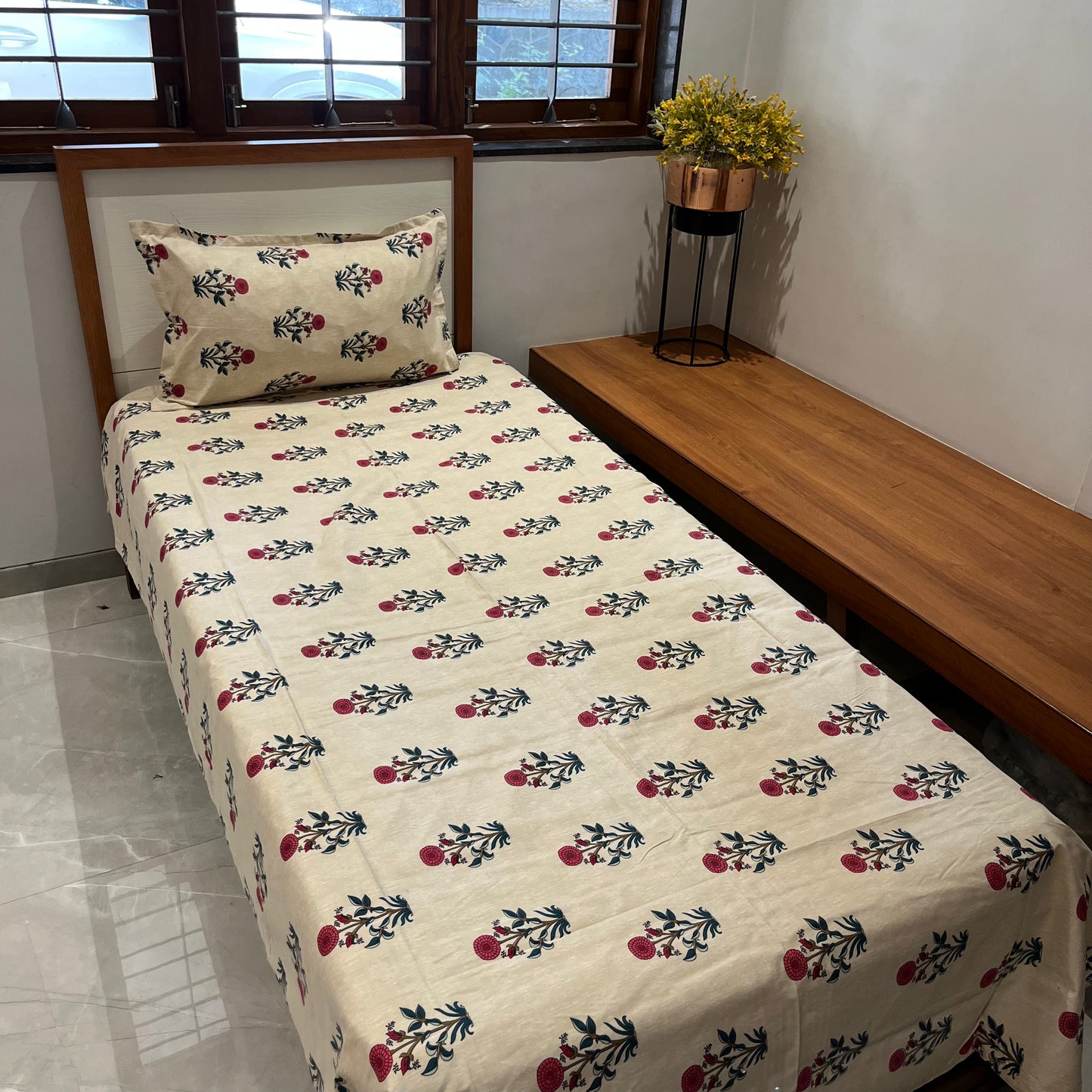 Glace Cotton Ochre Bedsheet