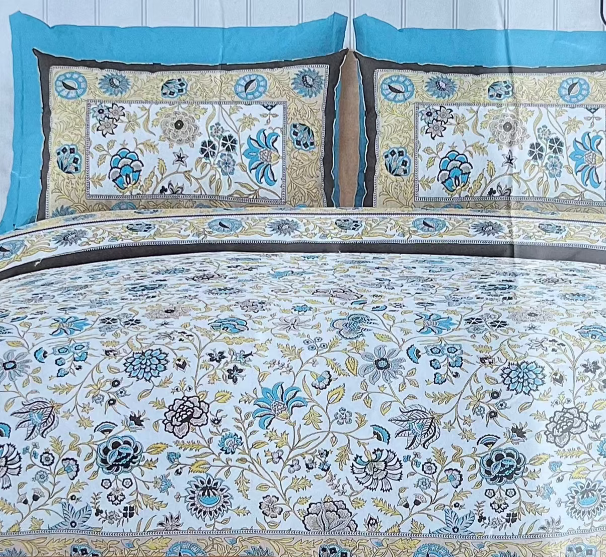 Blue Floral printed cotton bedsheets